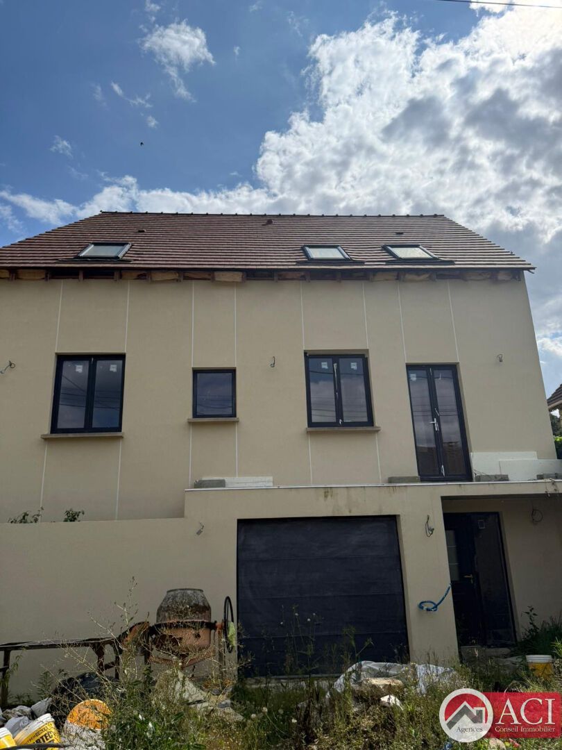 Agence immobilière de ACI Bornel