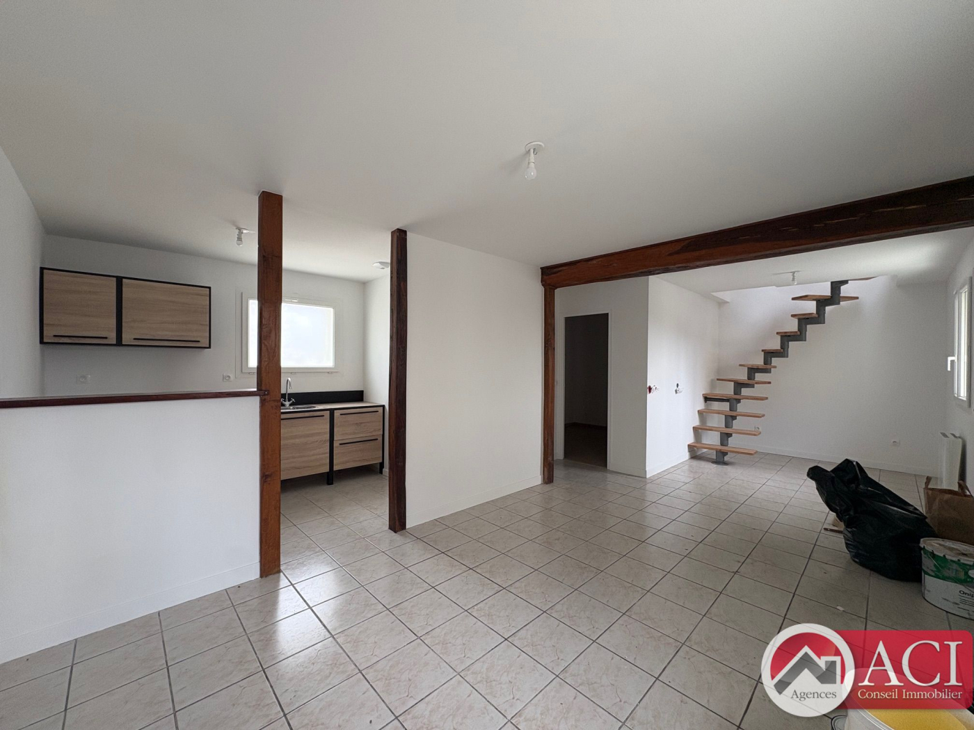 Agence immobilière de ACI Bornel