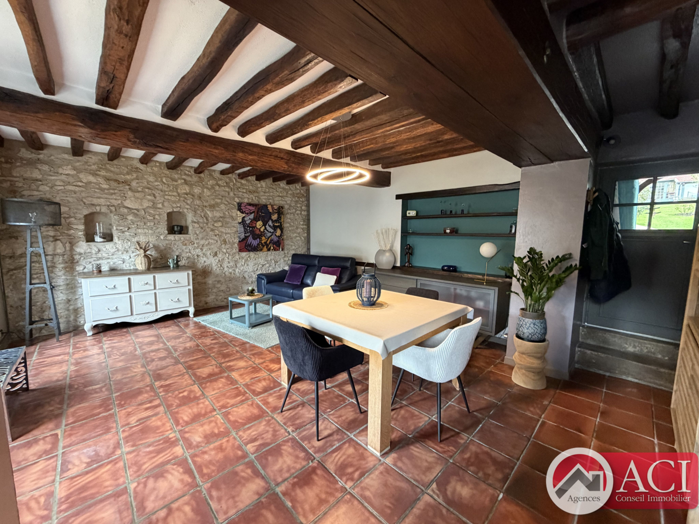 Agence immobilière de ACI Bornel