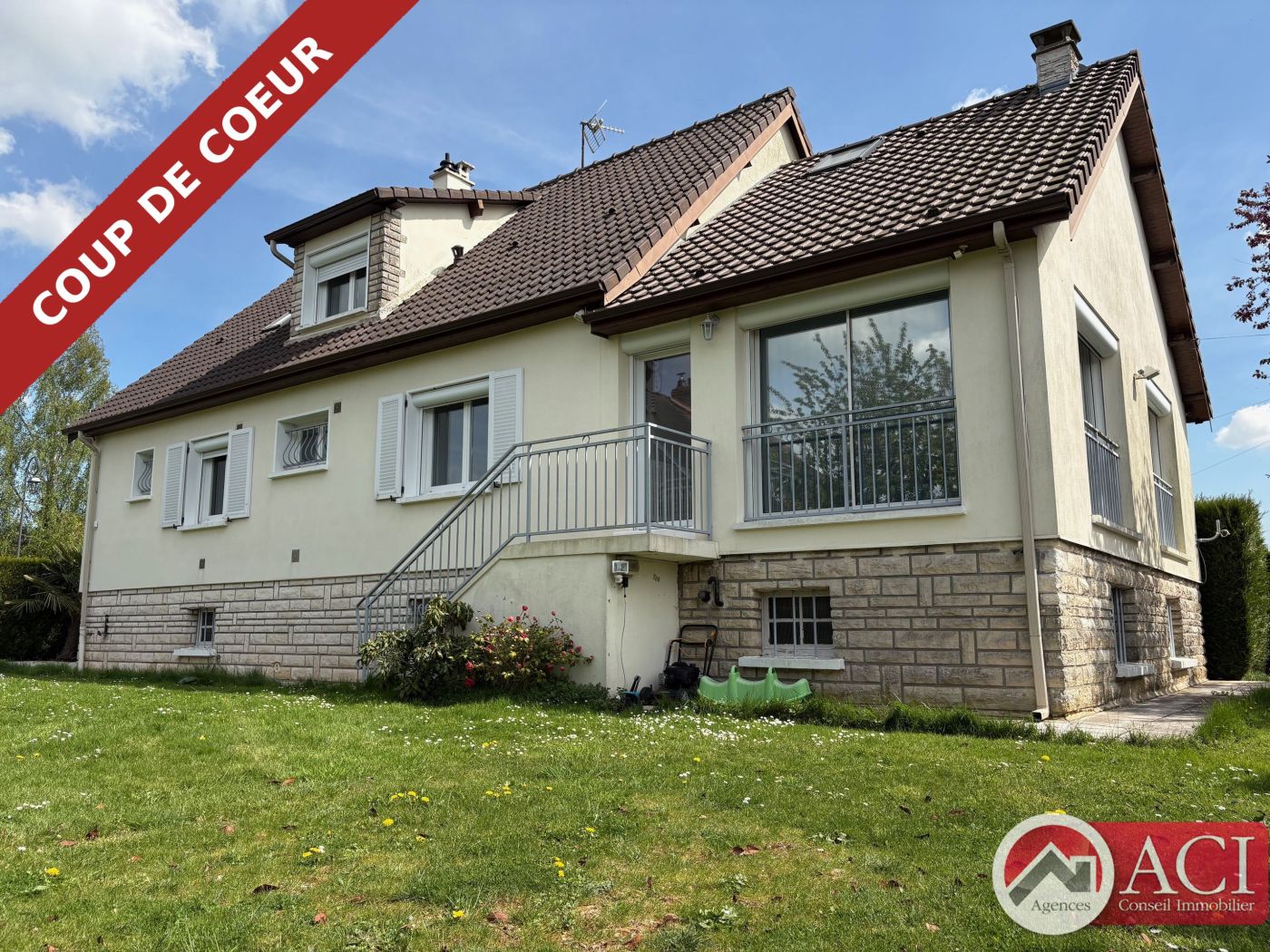 Agence immobilière de ACI Bornel