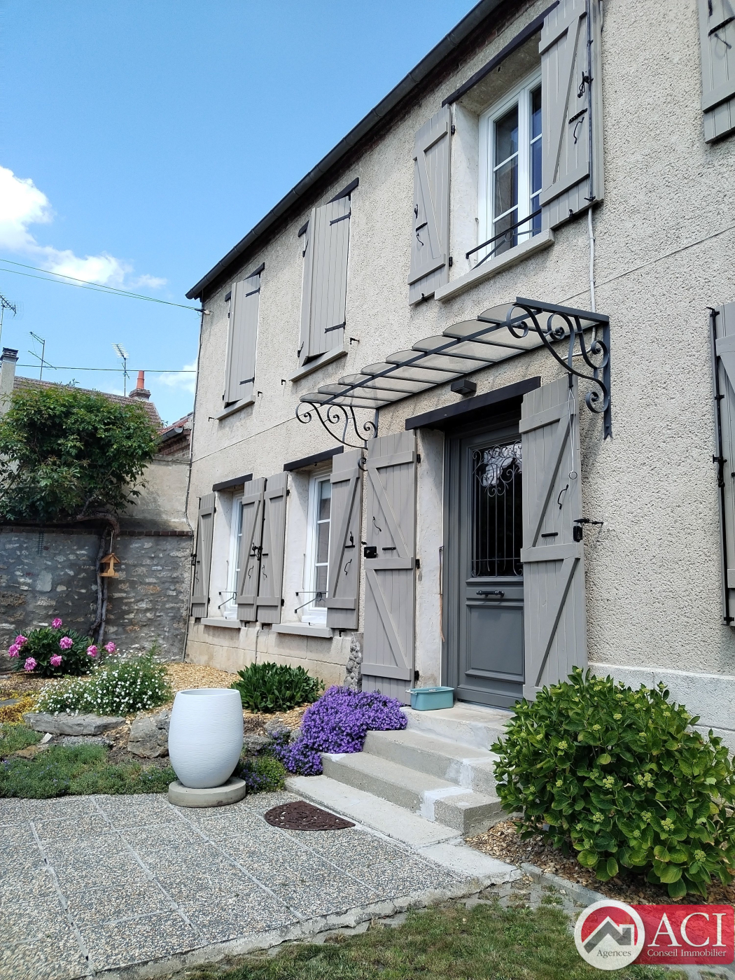 Agence immobilière de ACI Bornel