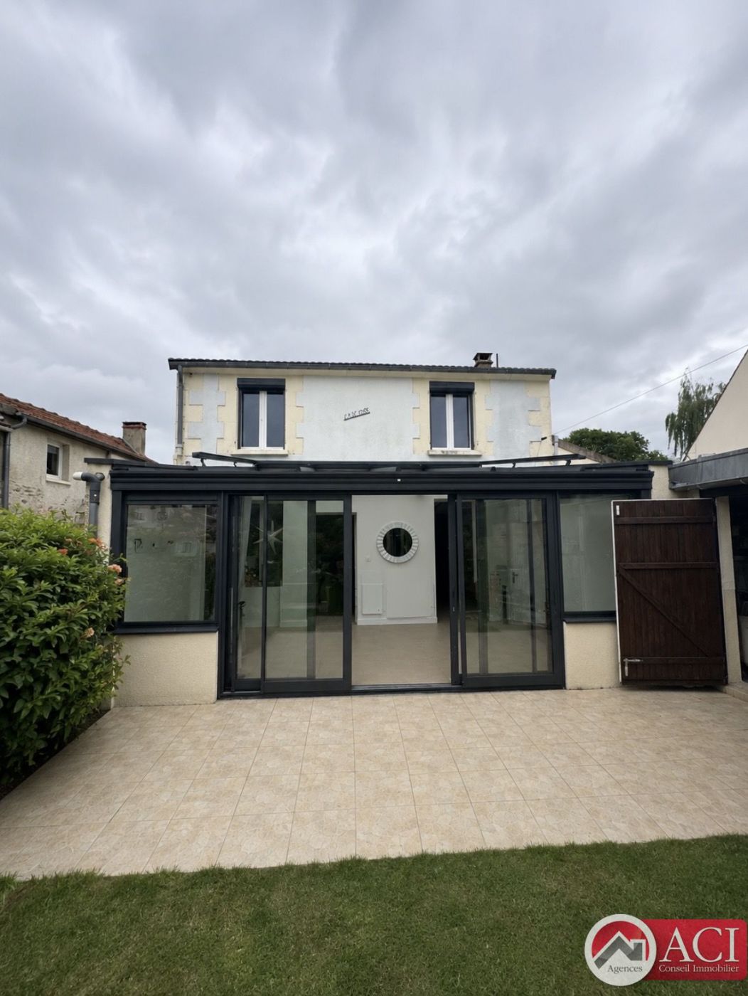 Agence immobilière de ACI Bornel
