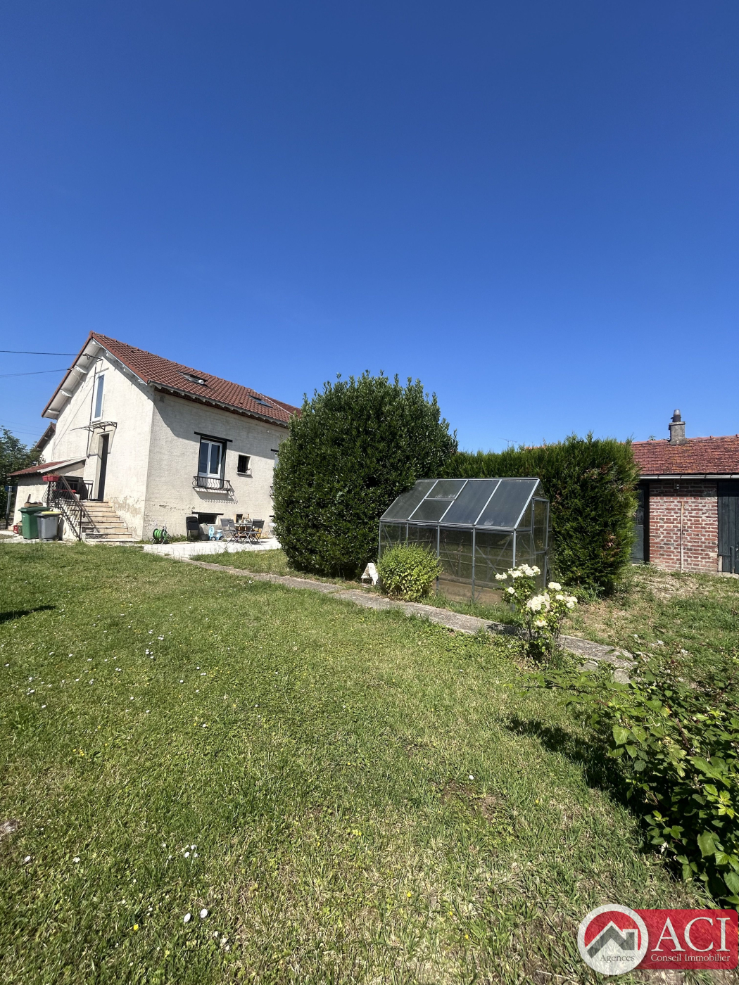 Agence immobilière de ACI Bornel