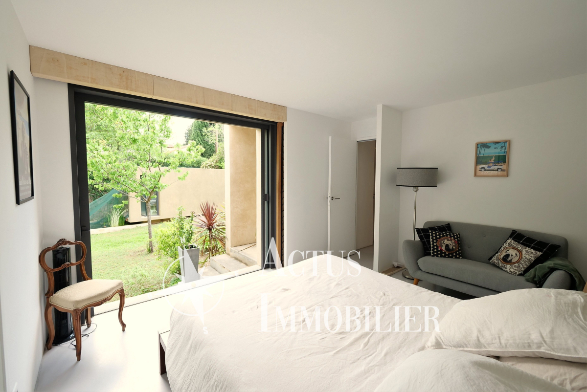 Vente Maison 6 pièces - 182m² 13450 Grans