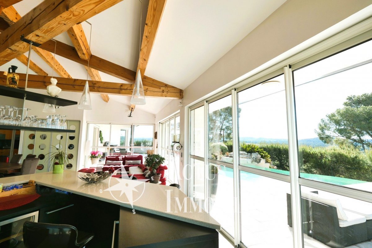 Vente Maison  7 pièces - 280m² 13250 Saint-chamas