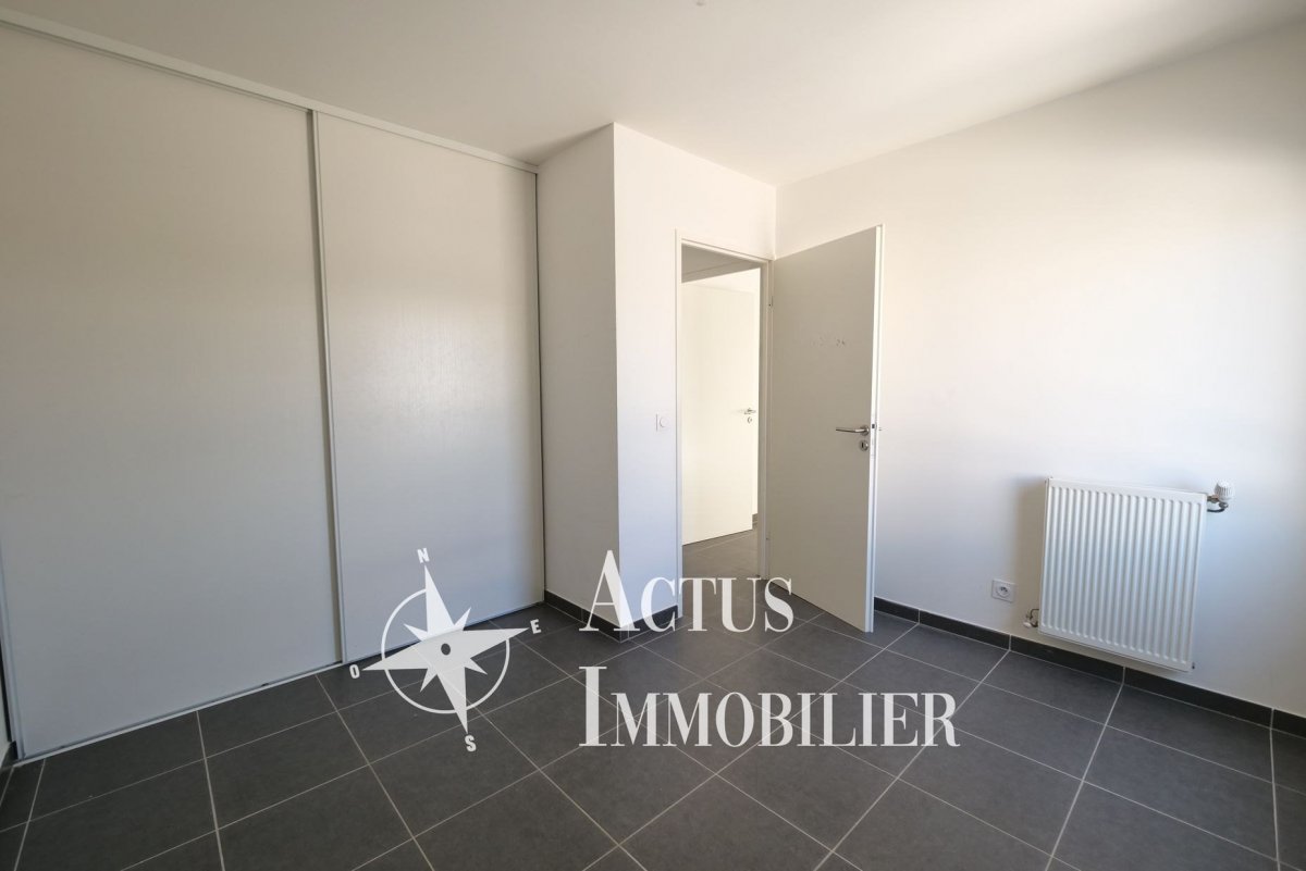 Vente Appartement  3 pièces - 65m² 13300 Salon-de-provence