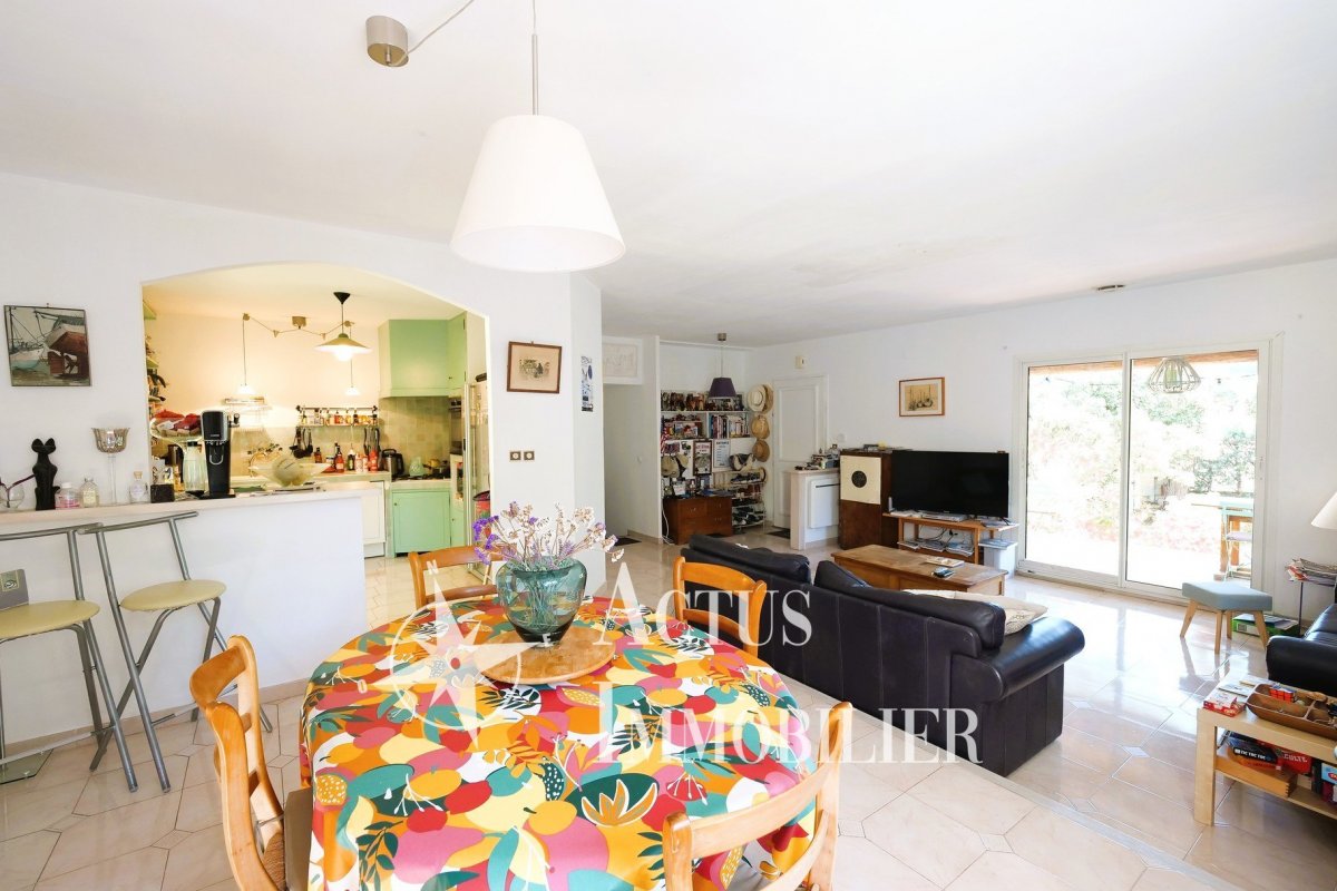 Vente Maison  6 pièces - 118m² 13300 Salon-de-provence