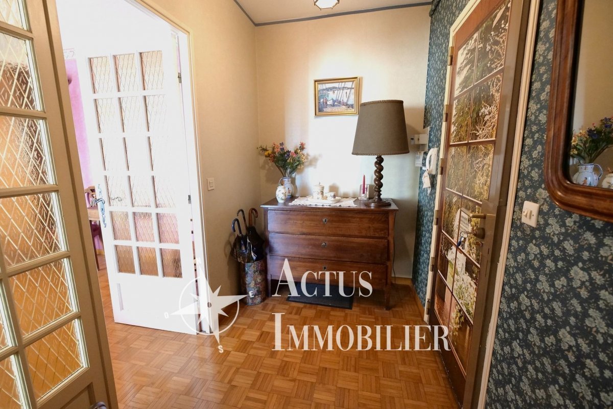 Vente Appartement  4 pièces - 106m² 13300 Salon-de-provence