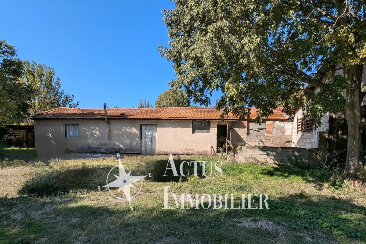 Vente Maison  2 pièces - 55m² 13300 Salon-de-provence
