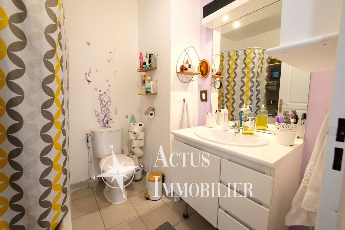Vente Appartement  3 pièces - 58m² 13300 Salon-de-provence