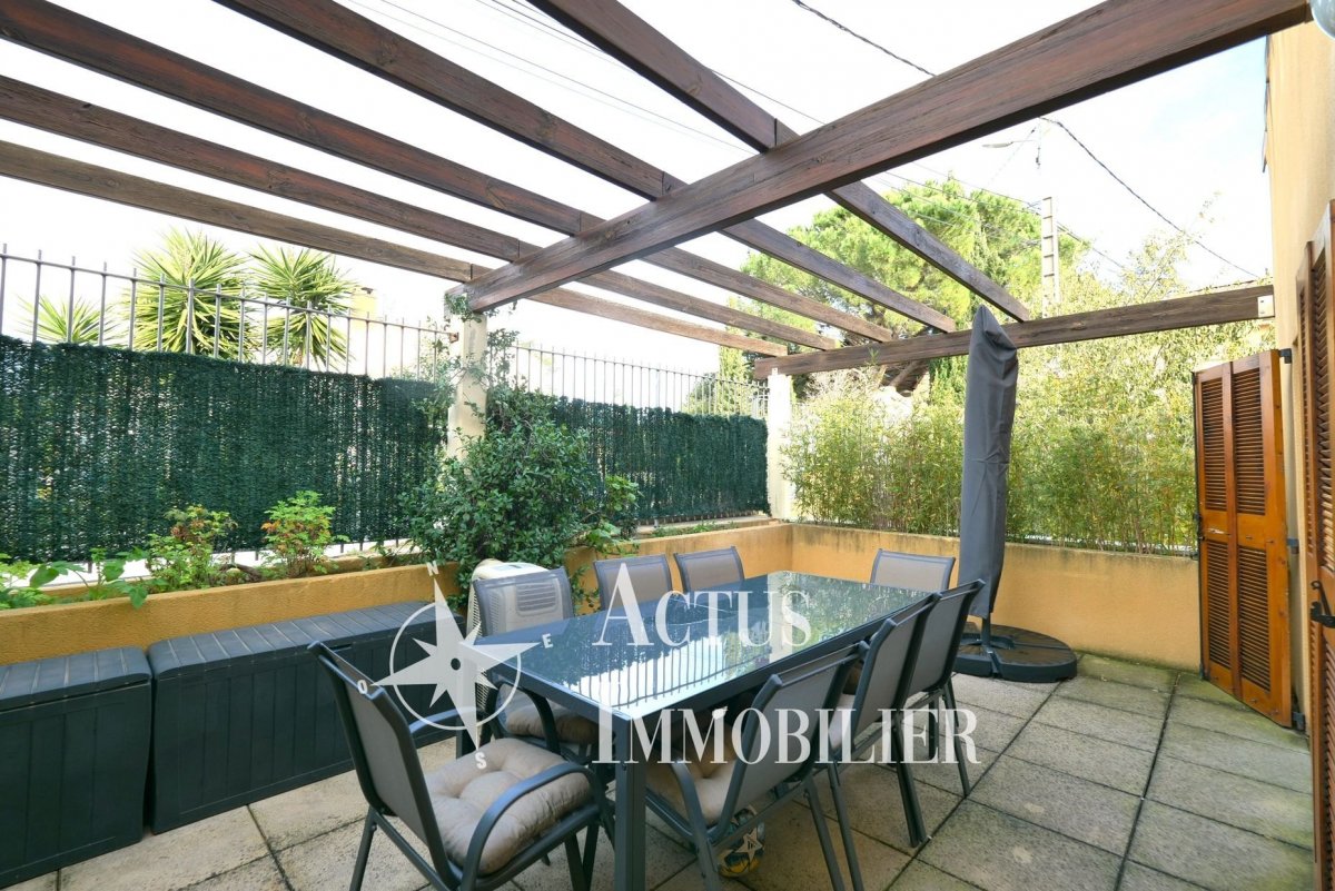 Vente Appartement 3 pièces - 58m² 13300 Salon-de-provence