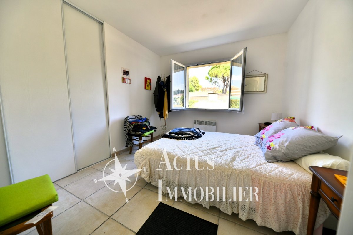 Vente Maison  4 pièces - 114m² 13450 Grans