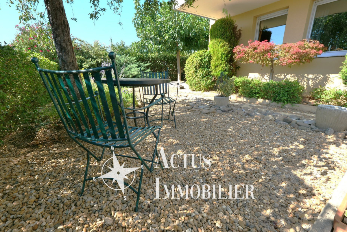 Vente Appartement  4 pièces - 80.5m² 13300 Salon-de-provence