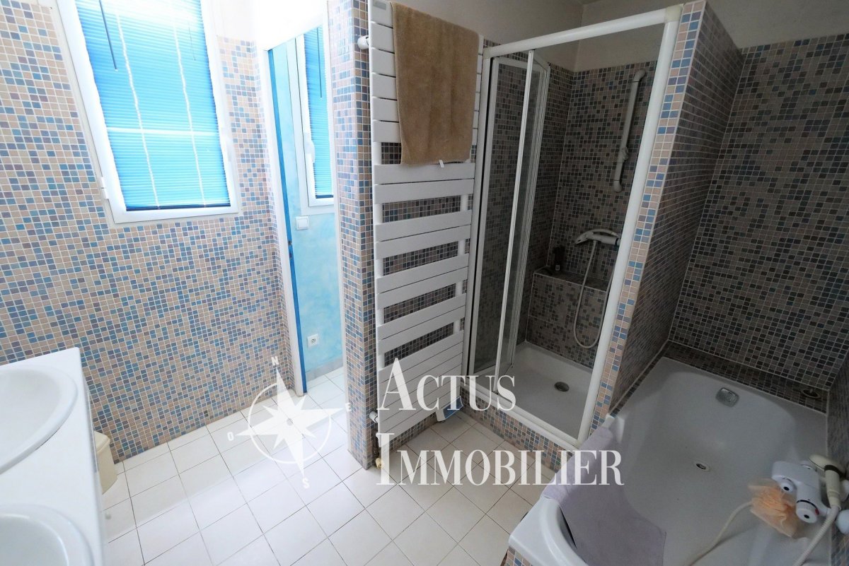 Vente Maison  5 pièces - 125m² 13300 Salon-de-provence