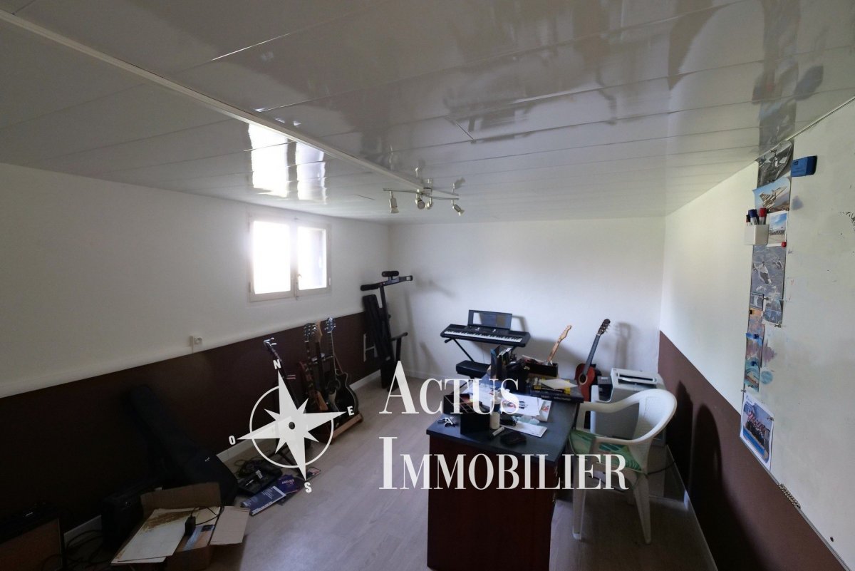Vente Maison  3 pièces - 77m² 13300 Salon-de-provence