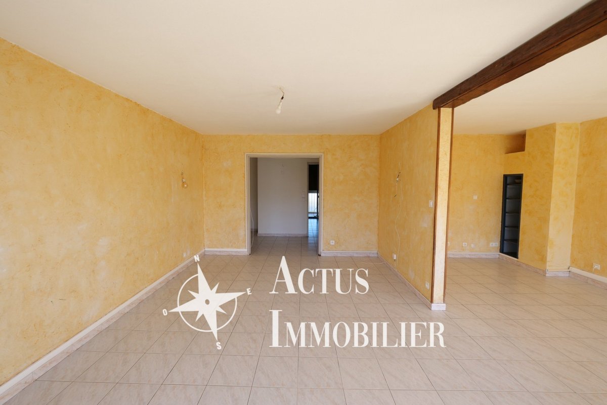 Vente Appartement  6 pièces - 117m² 13300 Salon-de-provence