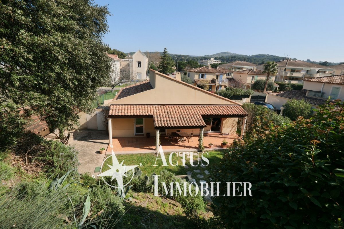 Vente Maison  5 pièces - 135m² 13300 Salon-de-provence