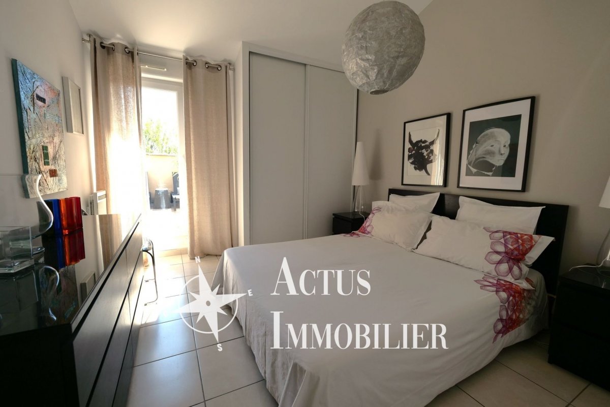 Vente Appartement  4 pièces - 96m² 13300 Salon-de-provence