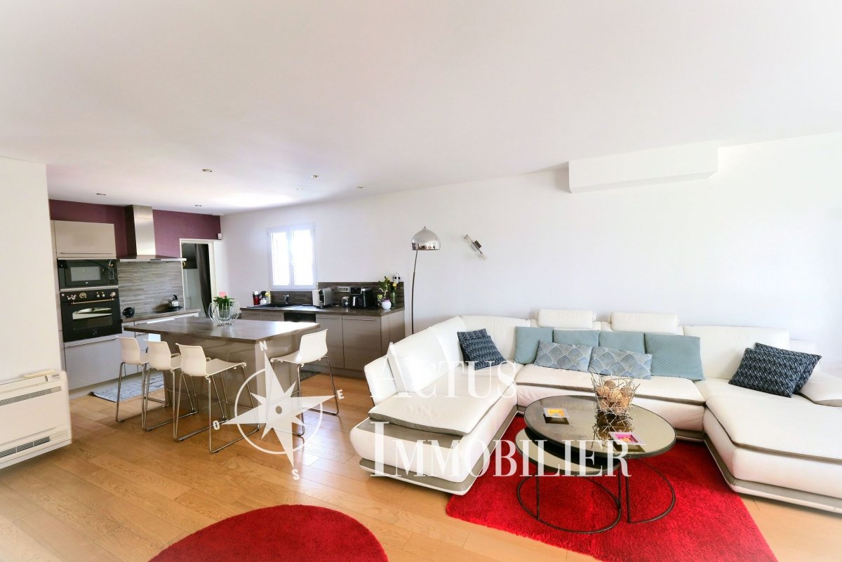 Vente Maison  4 pièces - 125m² 13300 Salon-de-provence