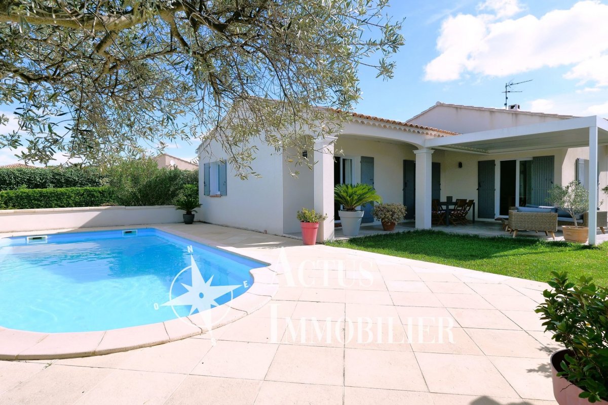 Vente Maison  4 pièces - 125m² 13300 Salon-de-provence