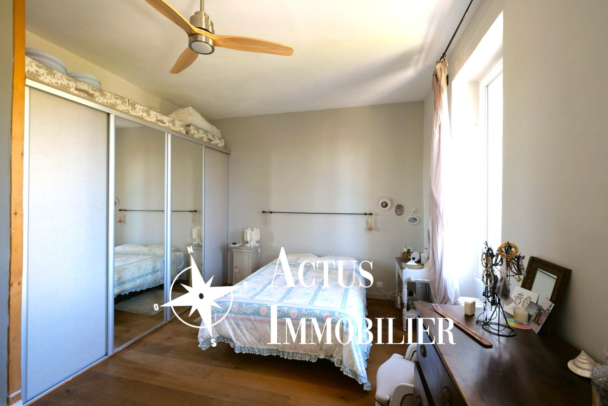 Vente Maison  6 pièces - 145m² 13300 Salon-de-provence