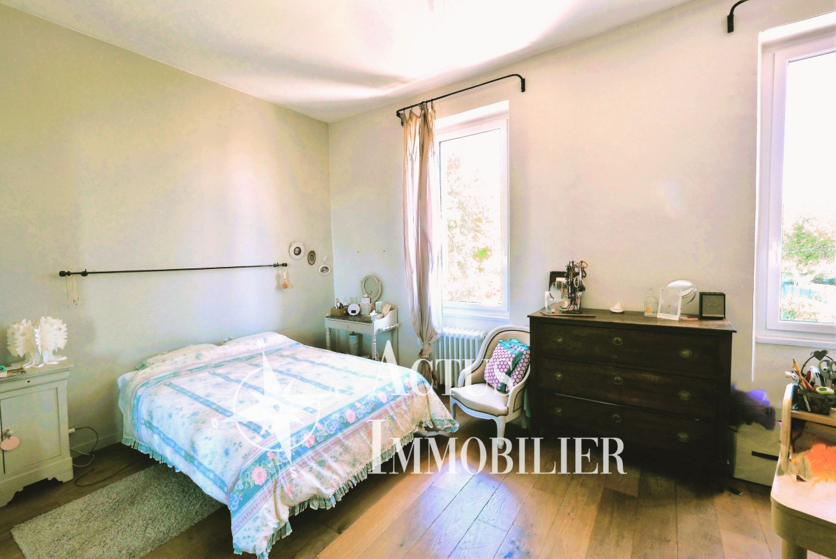 Vente Maison  6 pièces - 145m² 13300 Salon-de-provence