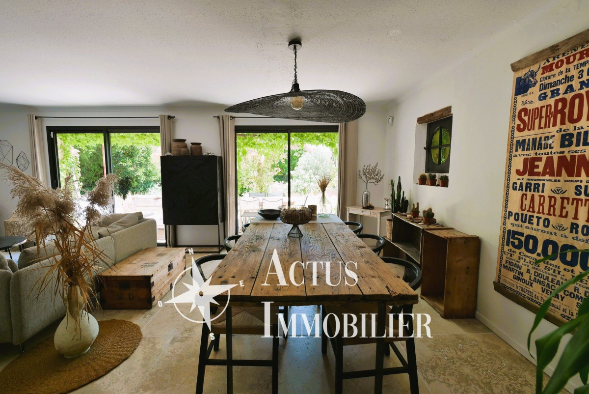 Vente Maison  5 pièces - 117m² 13520 Paradou