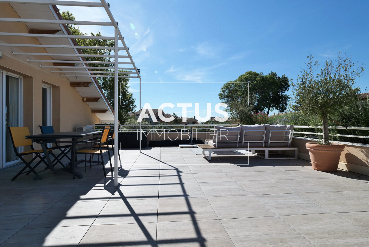 Vente Appartement  4 pièces - 131.6m² 13300 Salon-de-provence