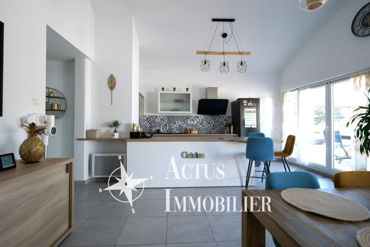 Vente Appartement  4 pièces - 131.6m² 13300 Salon-de-provence