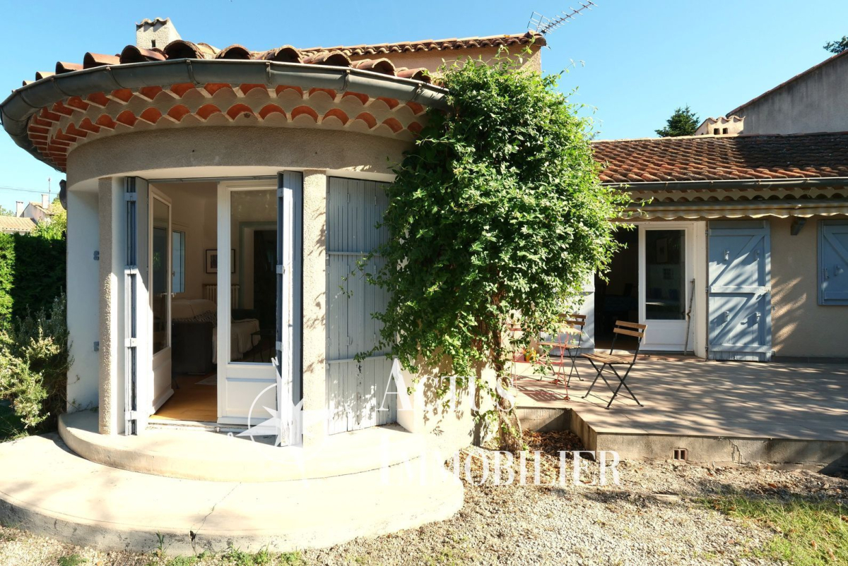 Vente Maison  6 pièces - 196m² 13300 Salon-de-provence