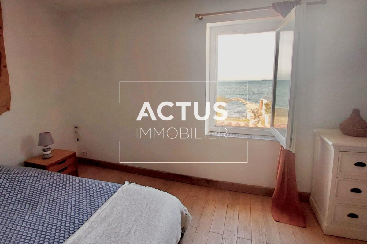 Vente Maison  7 pièces - 186m² 13960 Sausset-les-pins