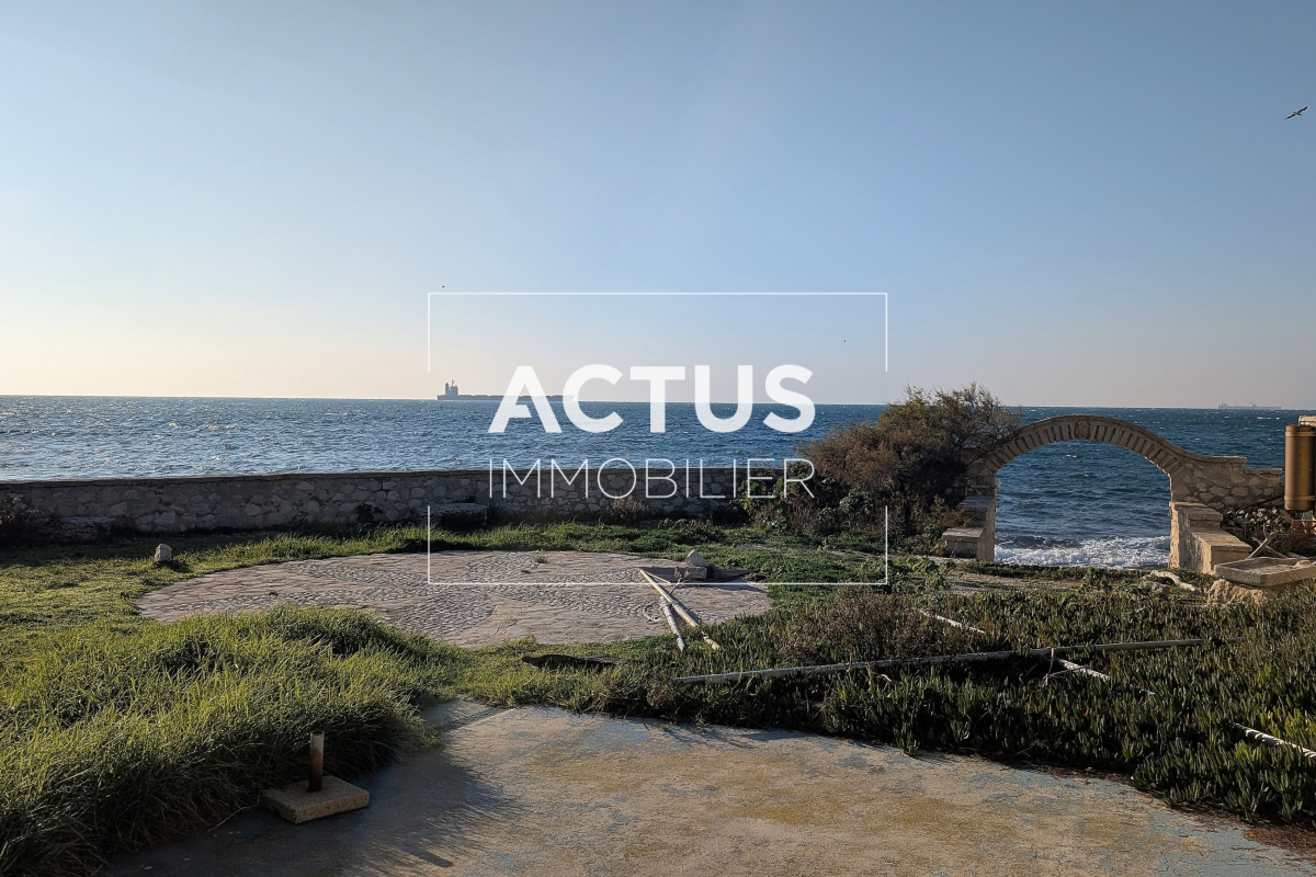 Vente Maison  7 pièces - 186m² 13960 Sausset-les-pins