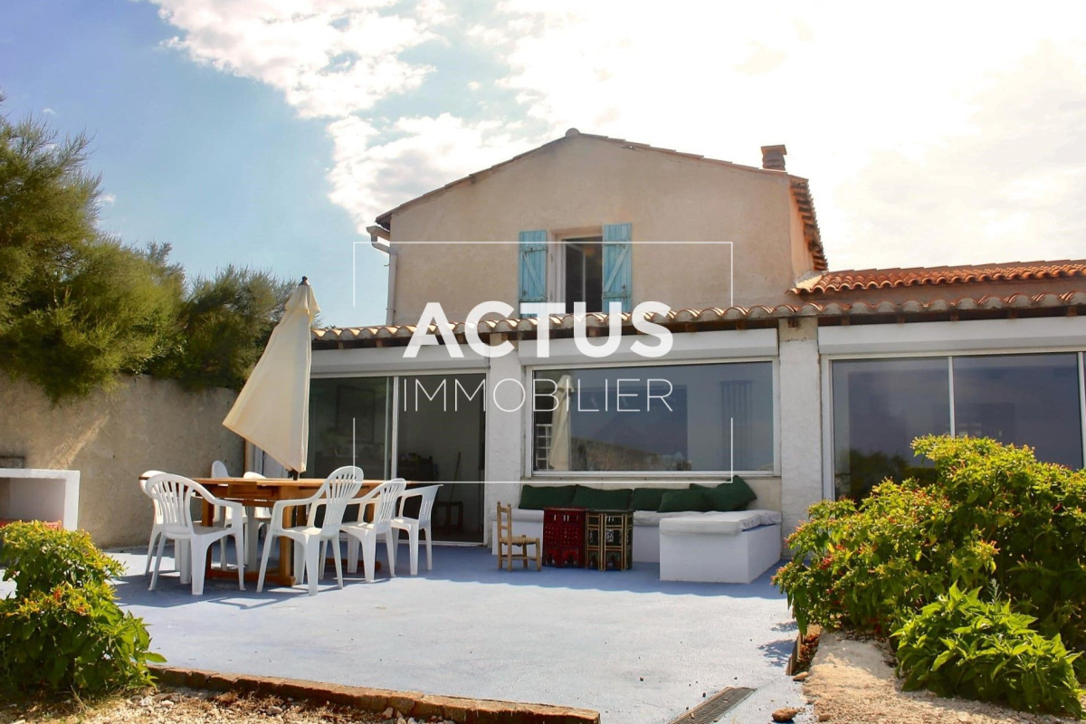 Vente Maison  7 pièces - 186m² 13960 Sausset-les-pins