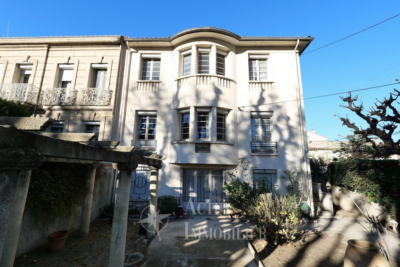 Agence immobilière de 