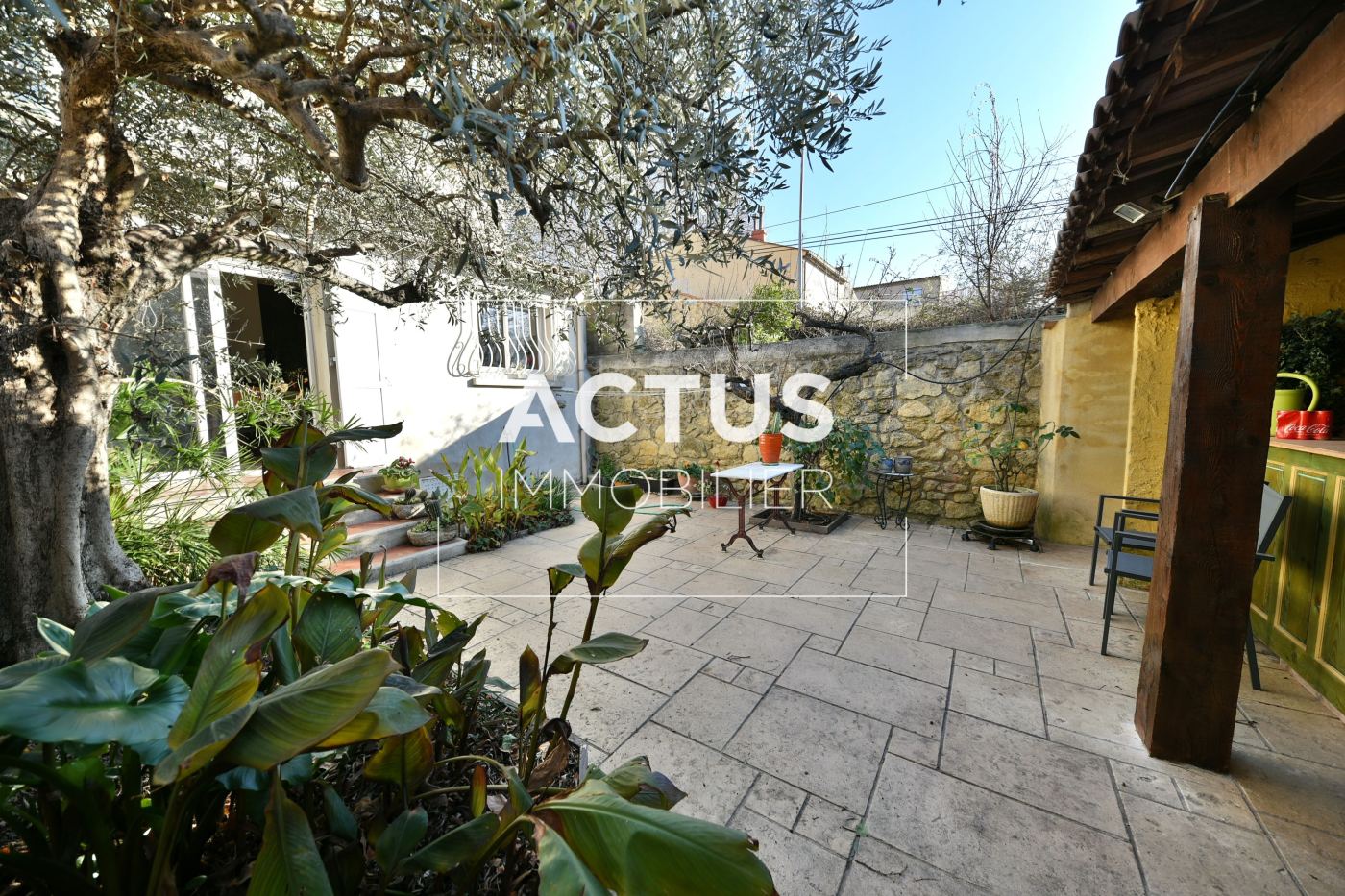 Agence immobilière de 