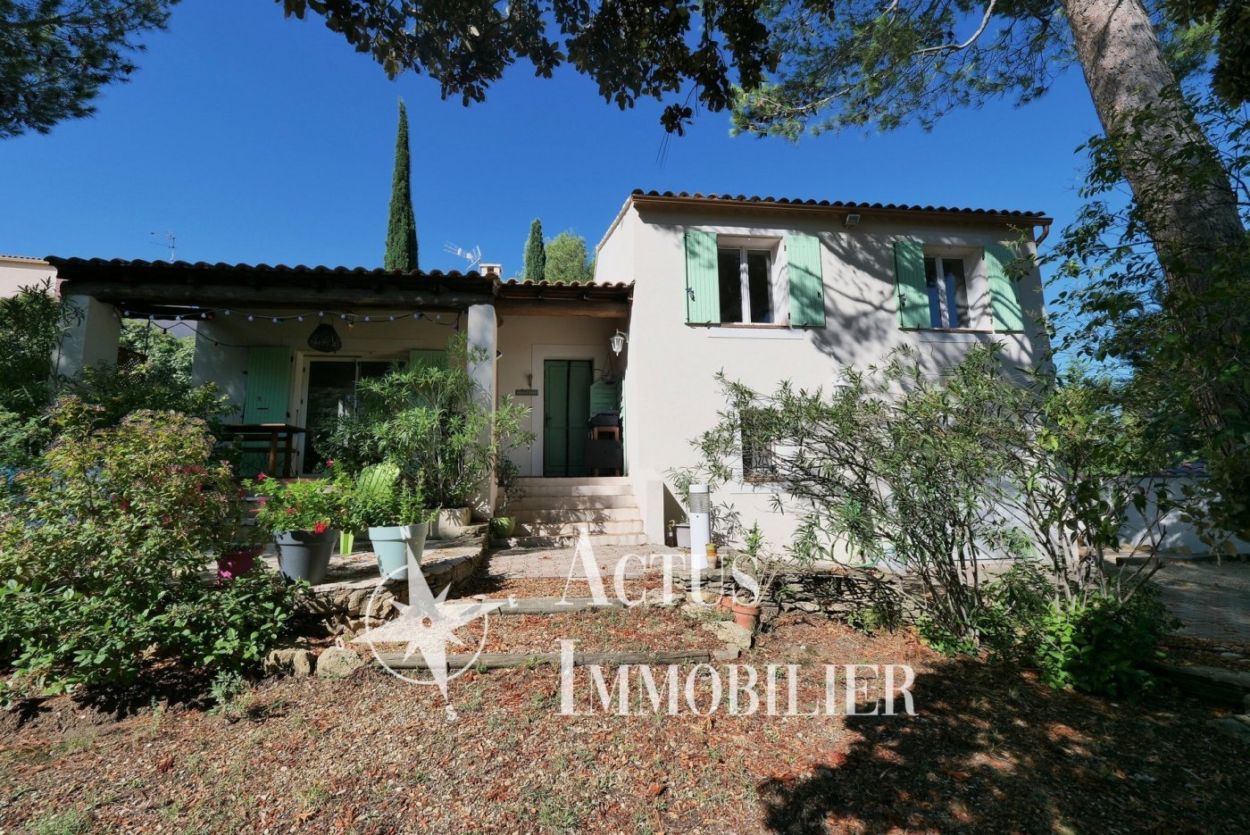 Agence immobilière de 