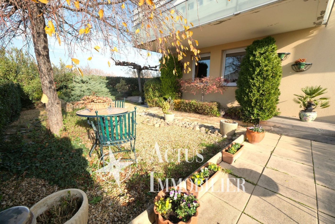 Agence immobilière de 