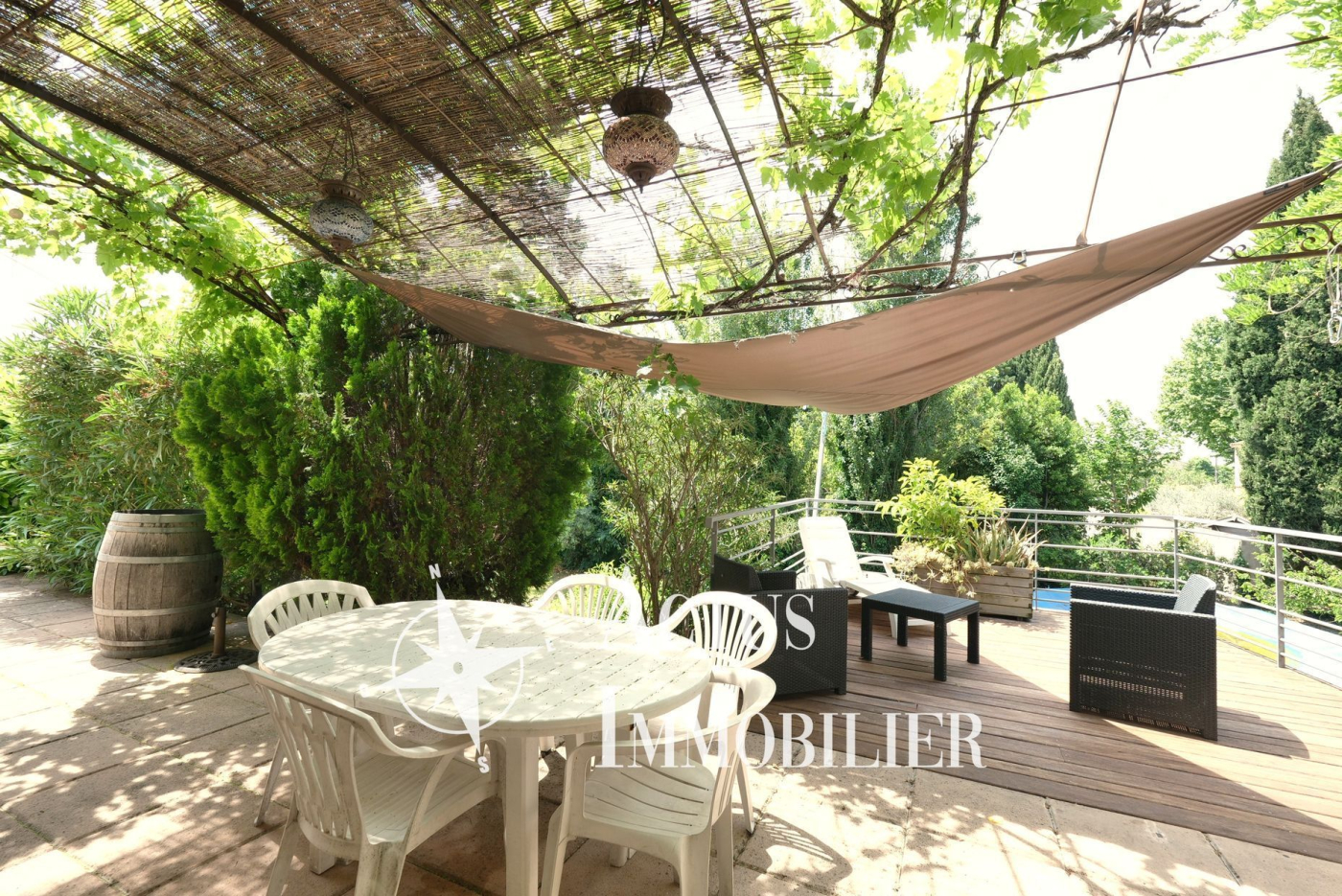 Agence immobilière de 