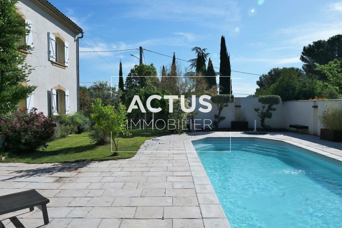 Agence immobilière de 