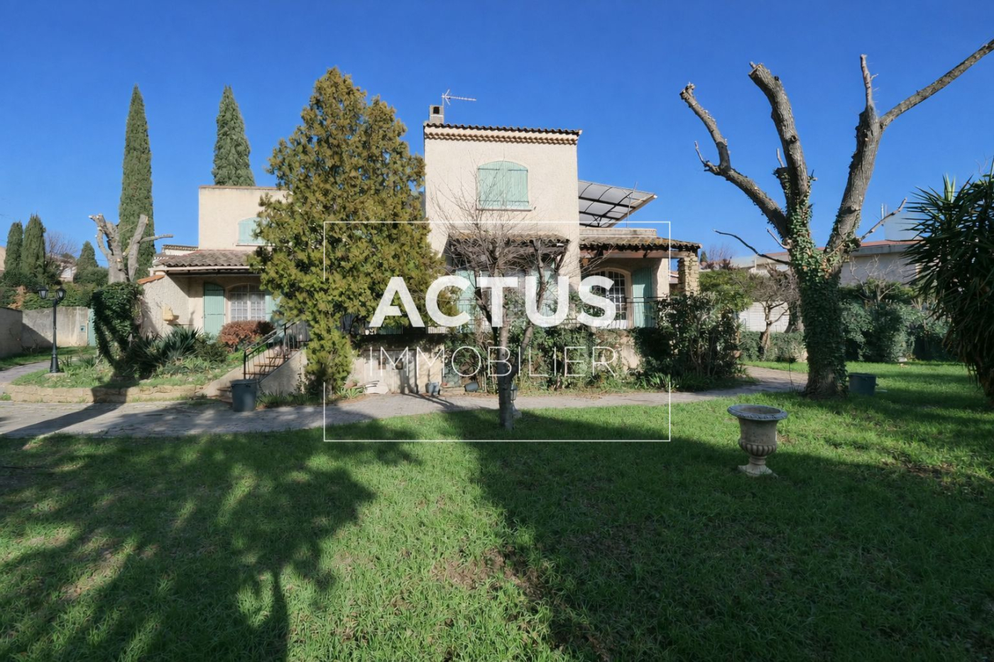 Agence immobilière de 