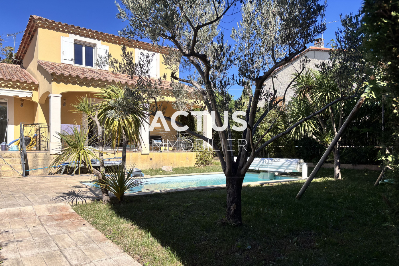 Agence immobilière de 