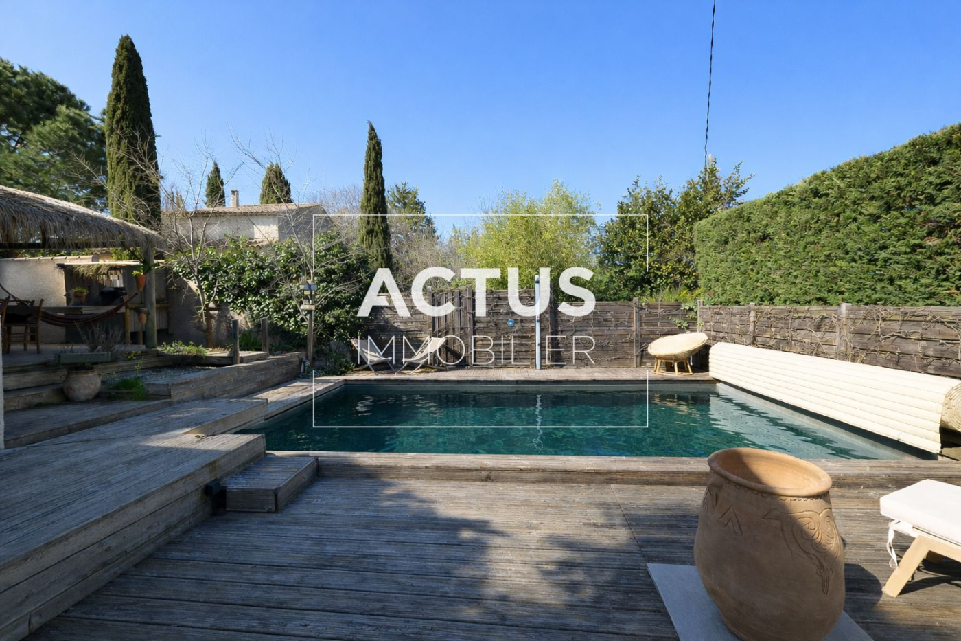 Agence immobilière de 