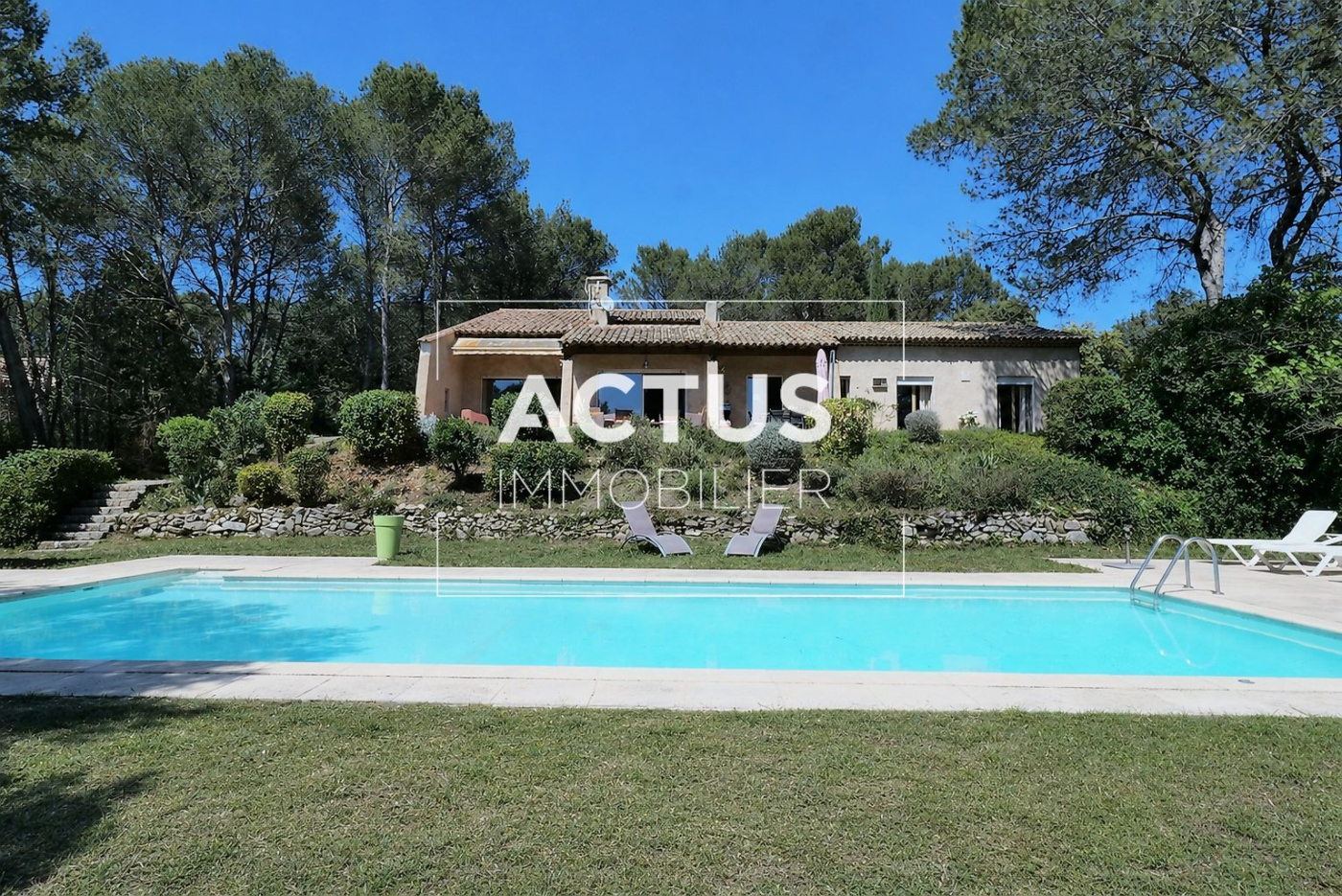 Agence immobilière de 