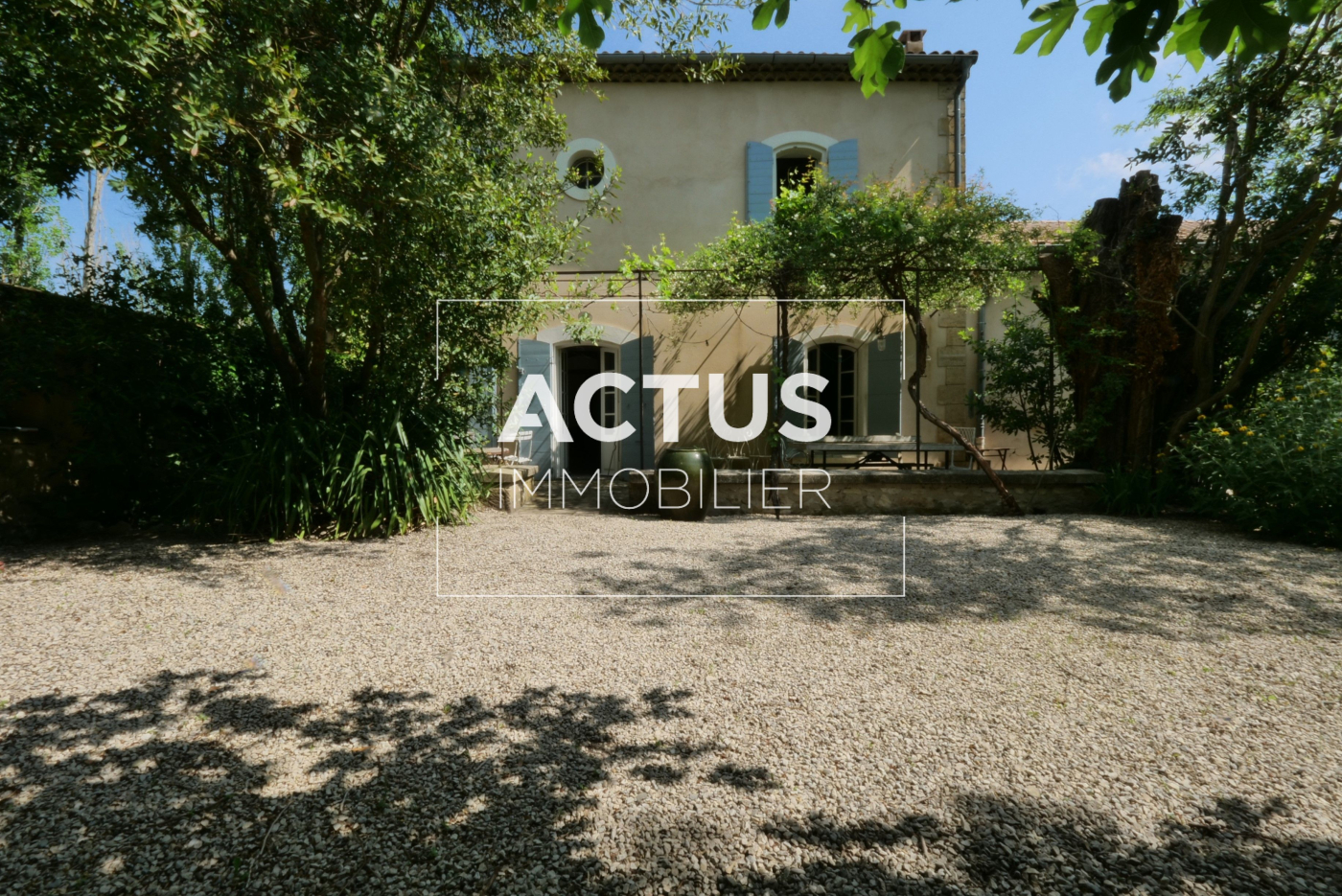 Agence immobilière de 