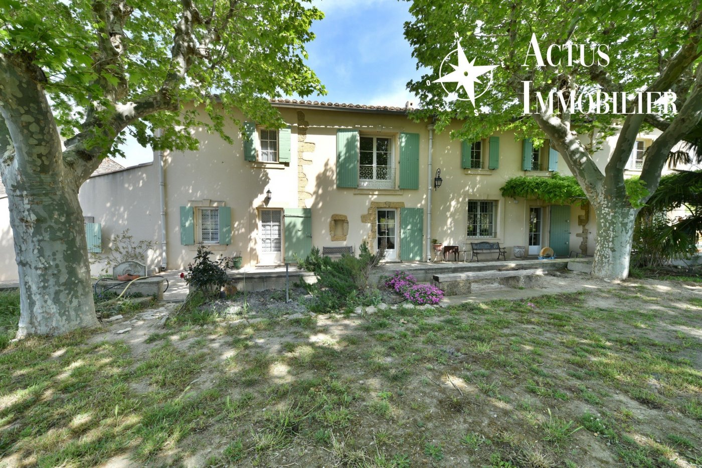 Agence immobilière de 