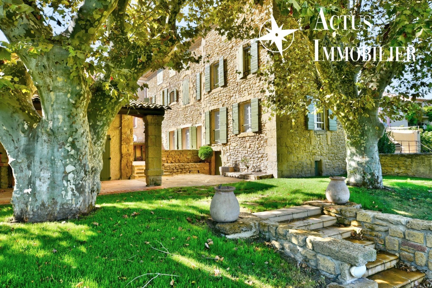 Agence immobilière de 