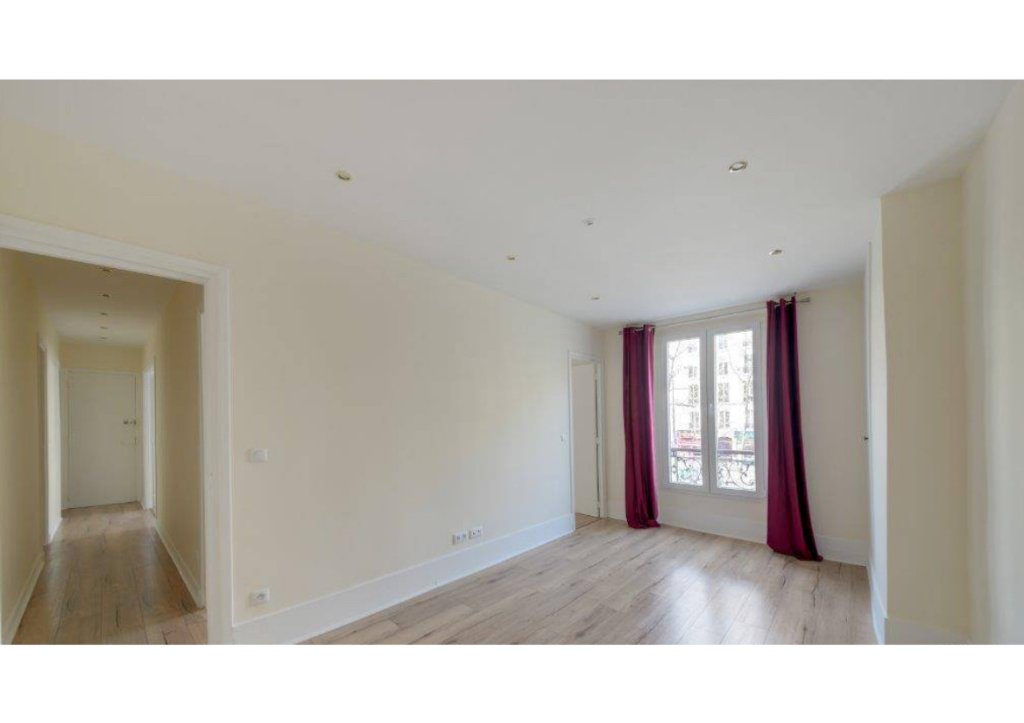 Vente Appartement  4 pièces - 72.11m² 75012 Paris