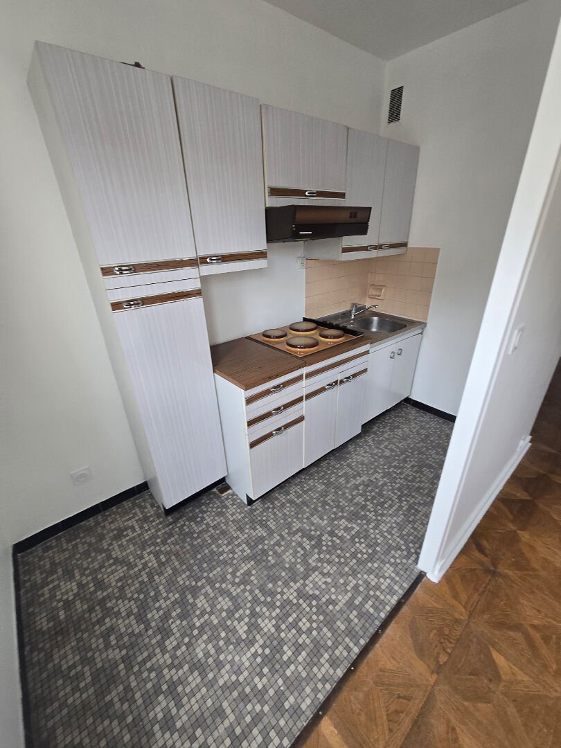 Location Appartement  2 pièces - 36m² 75012 Paris