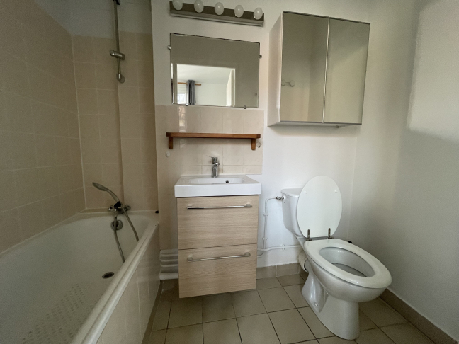 Location Appartement  1 pi�ce (studio) - 24m� 92330 Sceaux