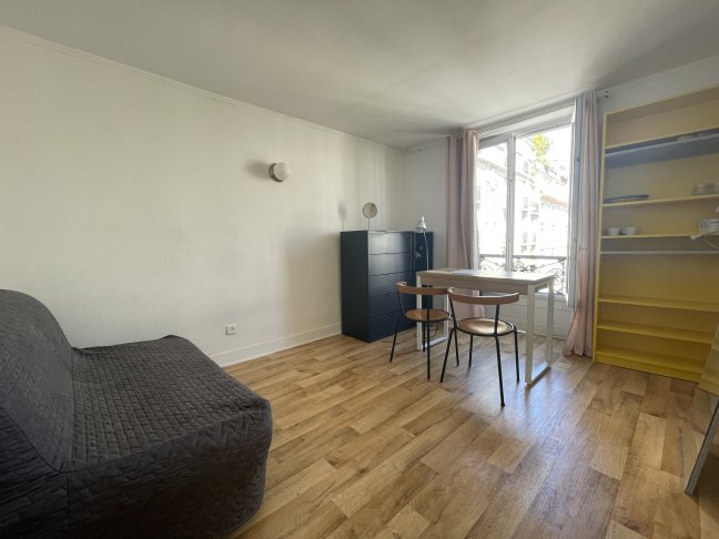 Location Appartement meubl� 1 pi�ce (studio) - 15.71m� 75015 Paris
